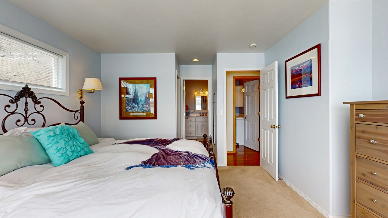 Photo of Bedroom in Chelan