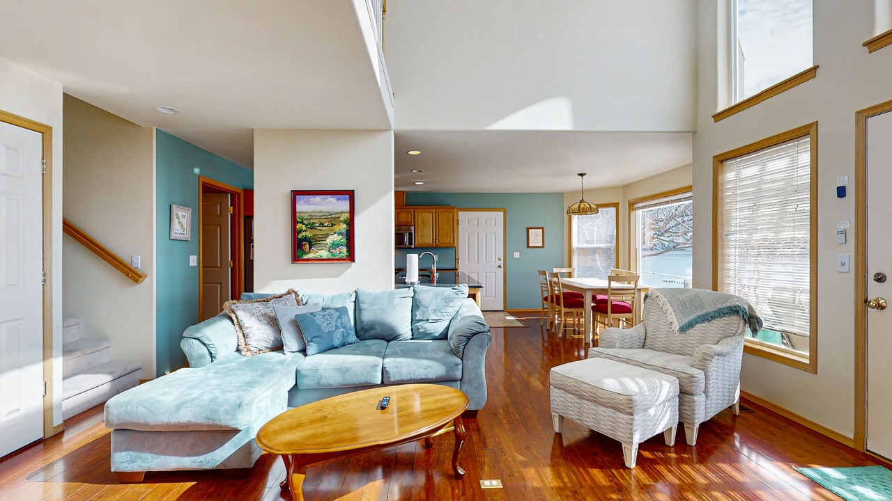 Photo of Livingroom in Chelan