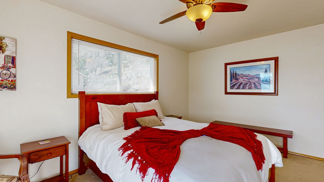 Photo of Bedroom in Chelan