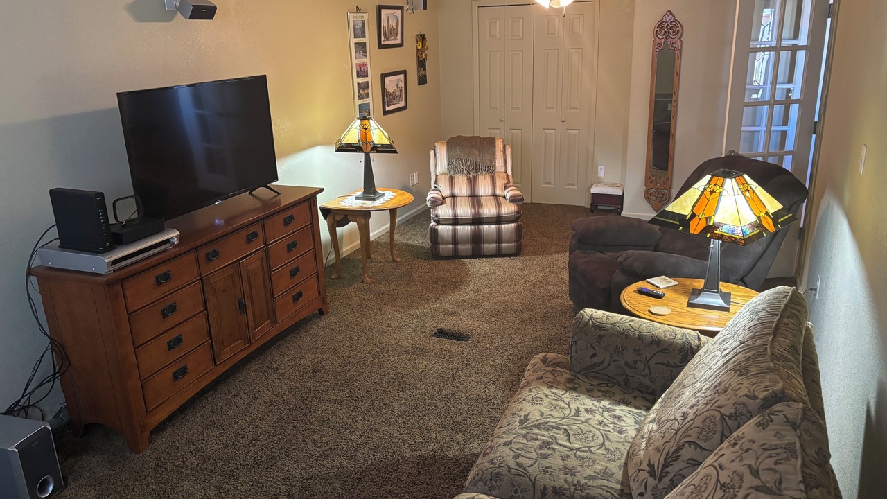 Photo of Livingroom in Sunnyheights