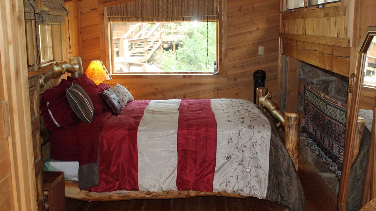 Photo of Bedroom in Sedalia