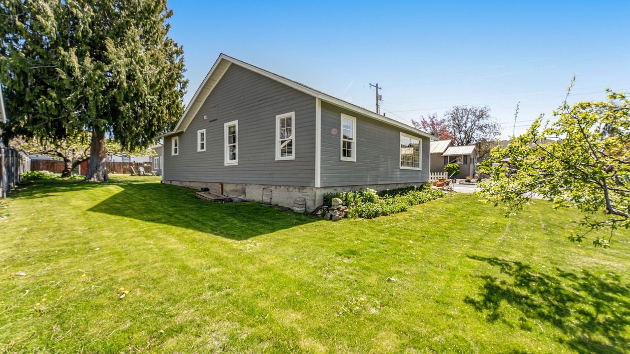 Photo of Outdoor in Wapato Point