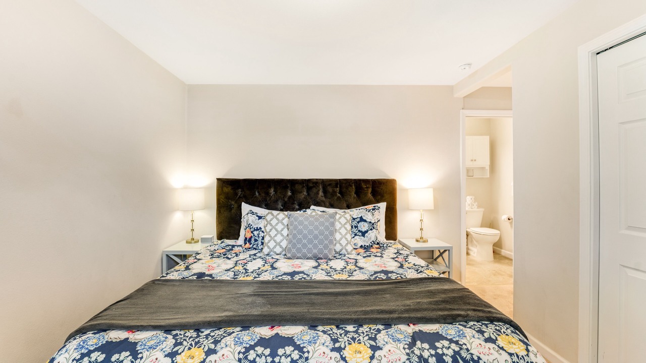 Photo of Bedroom in Wapato Point