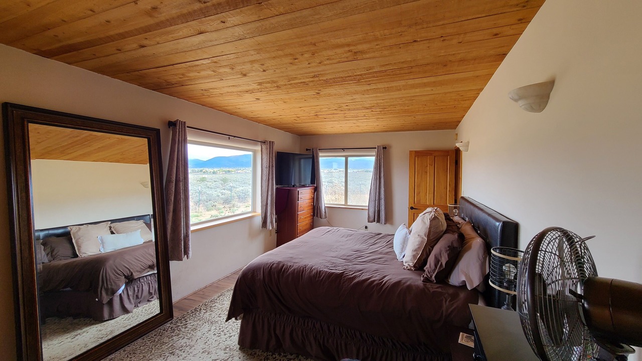 Photo of Bedroom in Taos
