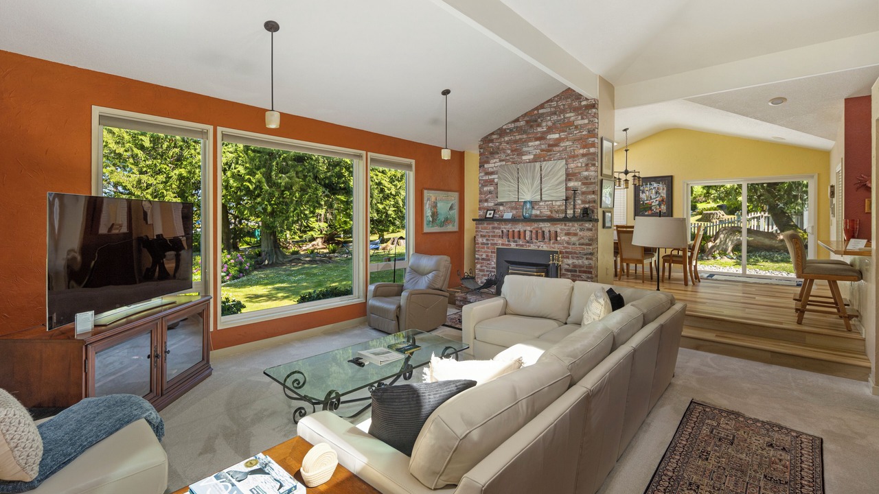 Photo of Bedroom in Roche Harbor