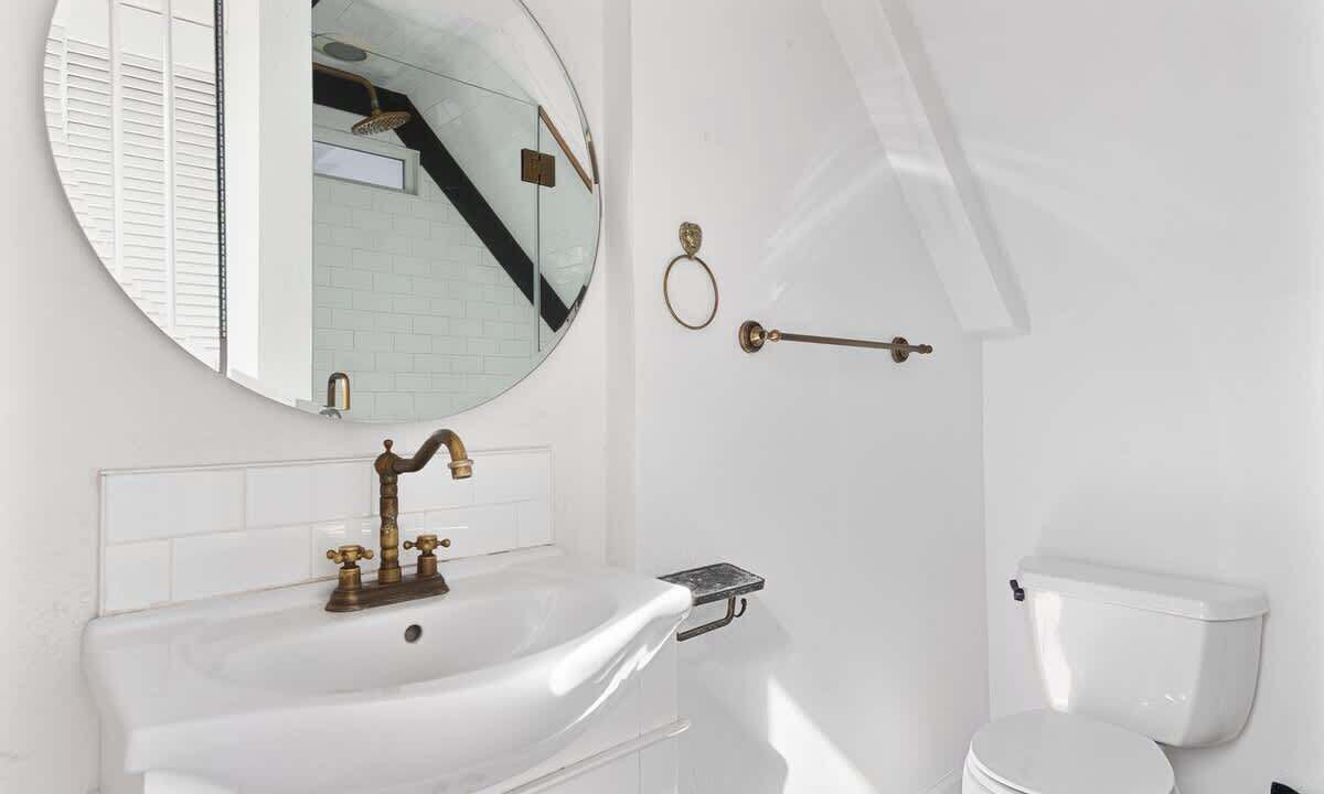 Photo of Bathroom in Washington Park West