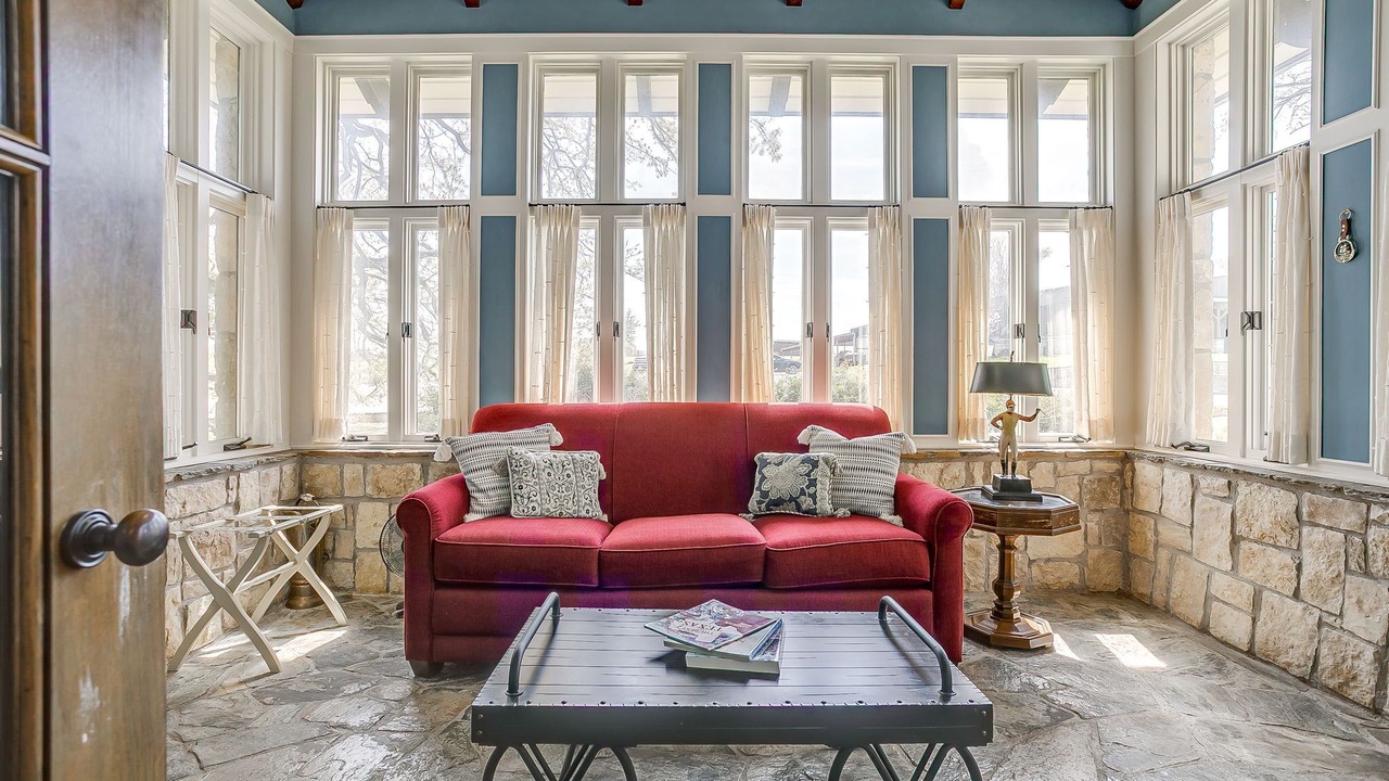 Photo of Livingroom in Morgan Mill