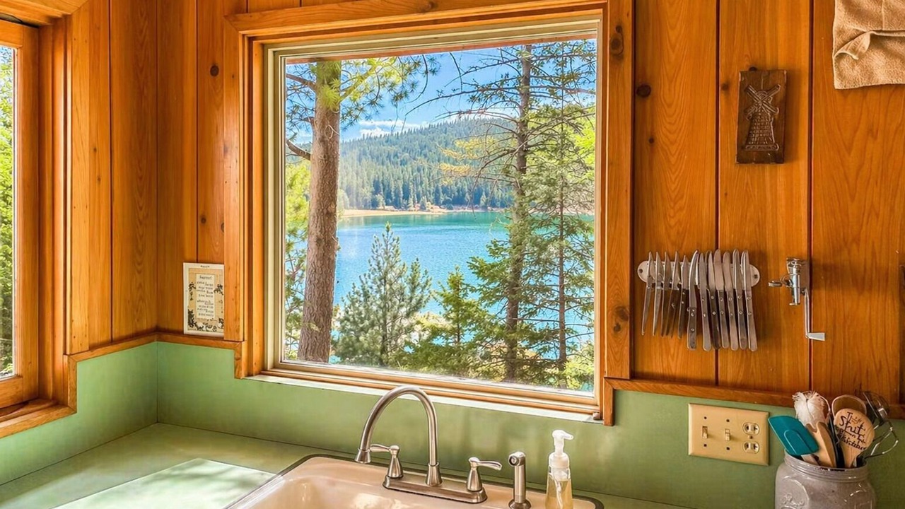 Photo of Bathroom in Joseph