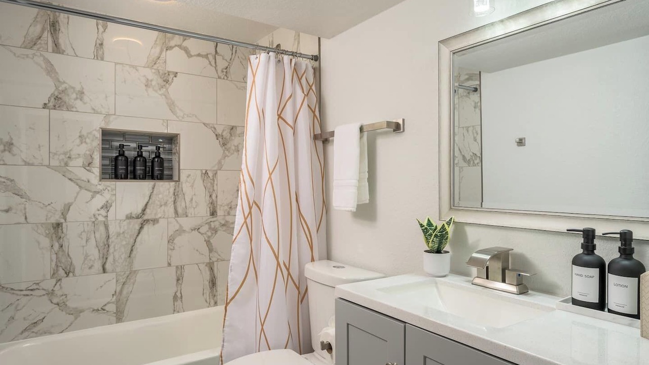 Photo of Bathroom in Allendale Area