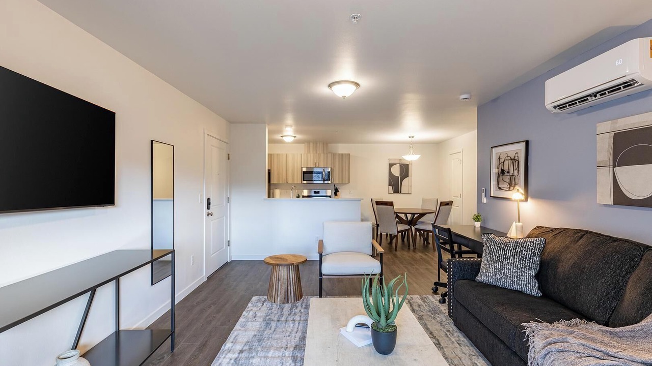 Photo of Livingroom in South Richland
