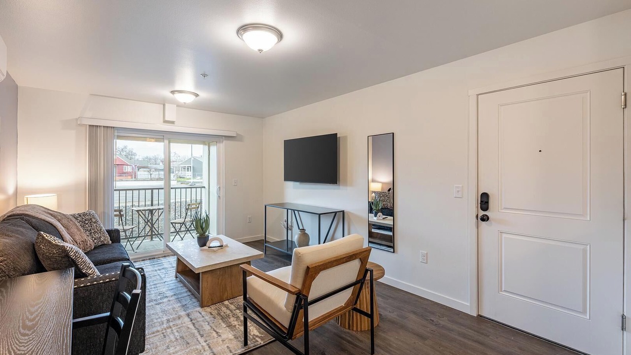 Photo of Livingroom in South Richland