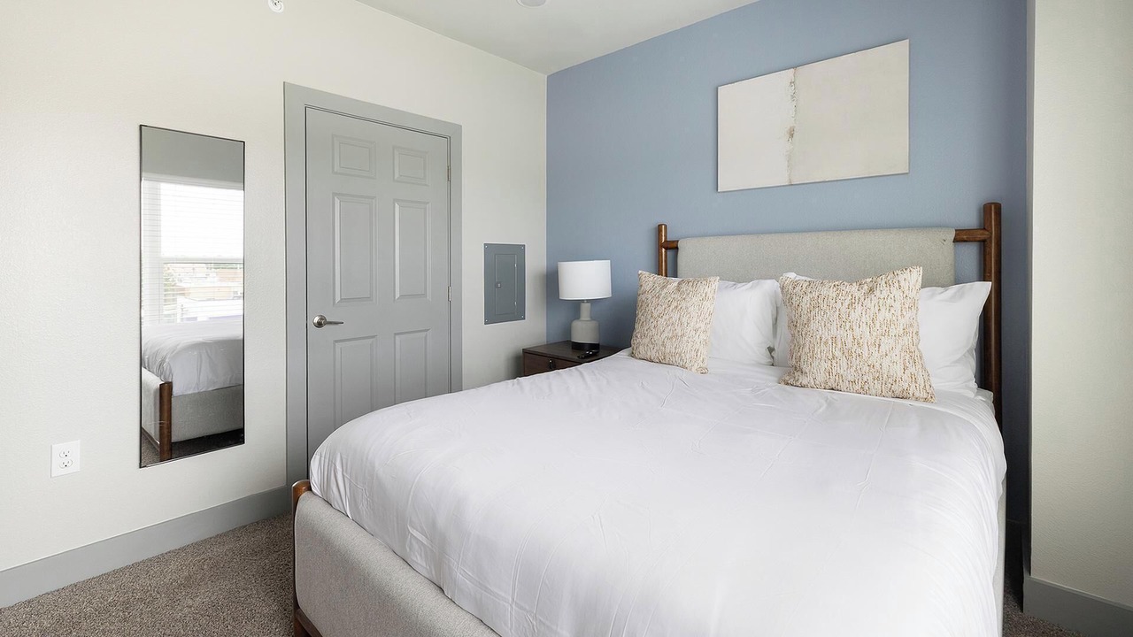Photo of Bedroom in Grand Prairie