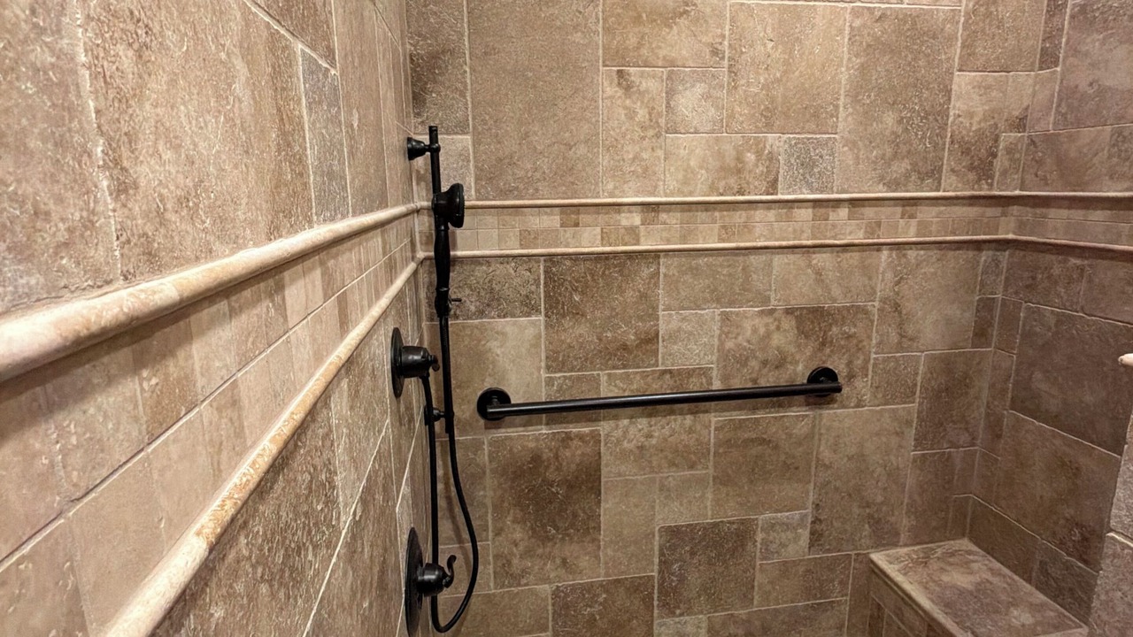 Photo of Bathroom in Valley View