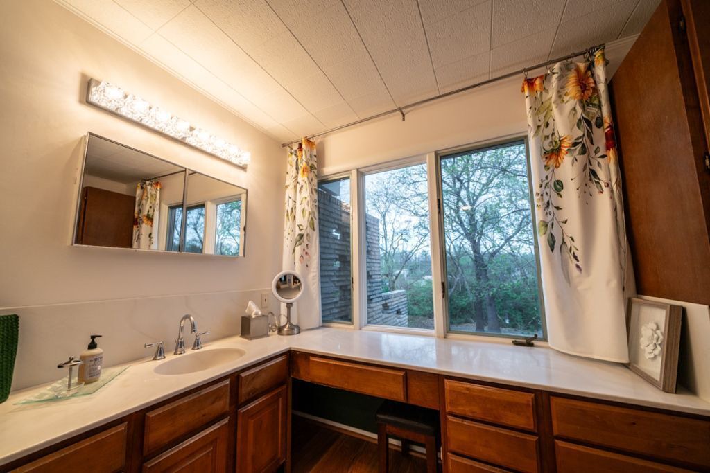 Photo of Bathroom in South Kansas City