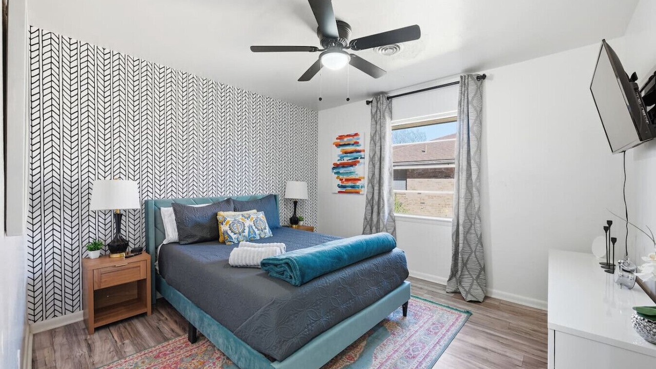 Photo of Bedroom in Grand Prairie