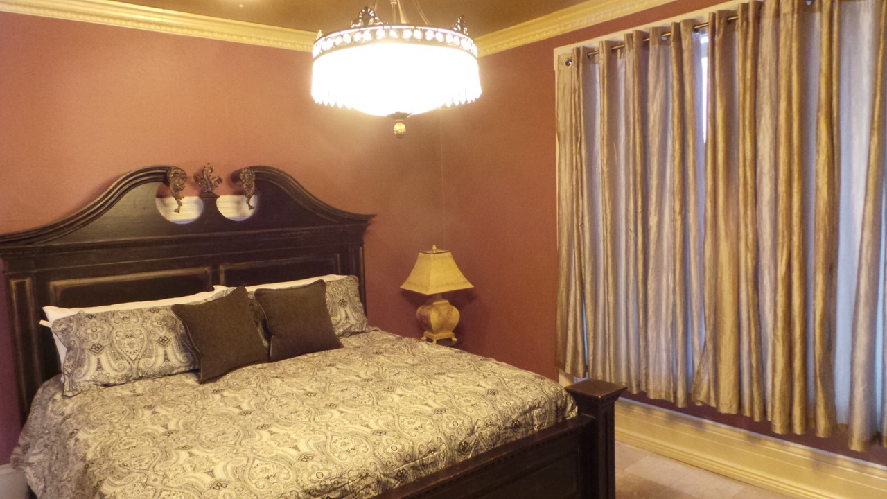 Photo of Bedroom in City Park West
