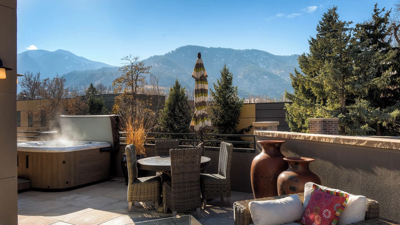 Photo of Patio Balcony in Lower Arapahoe