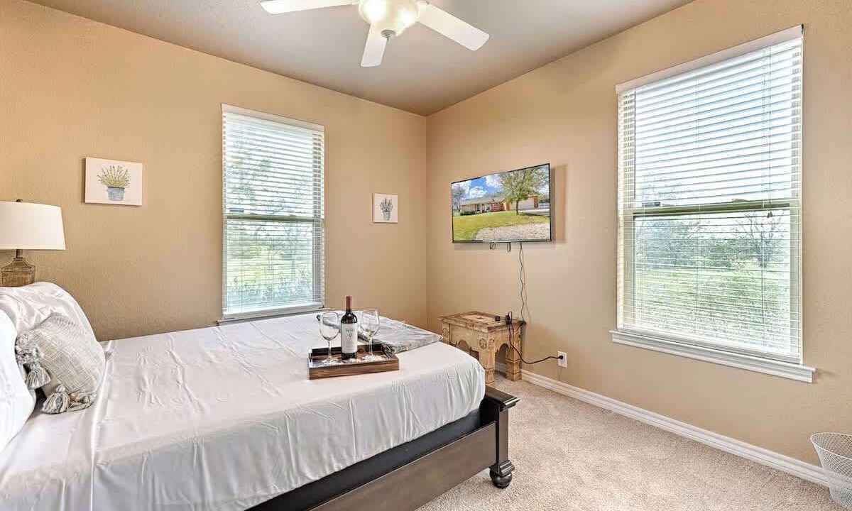 Photo of Bedroom in Azle