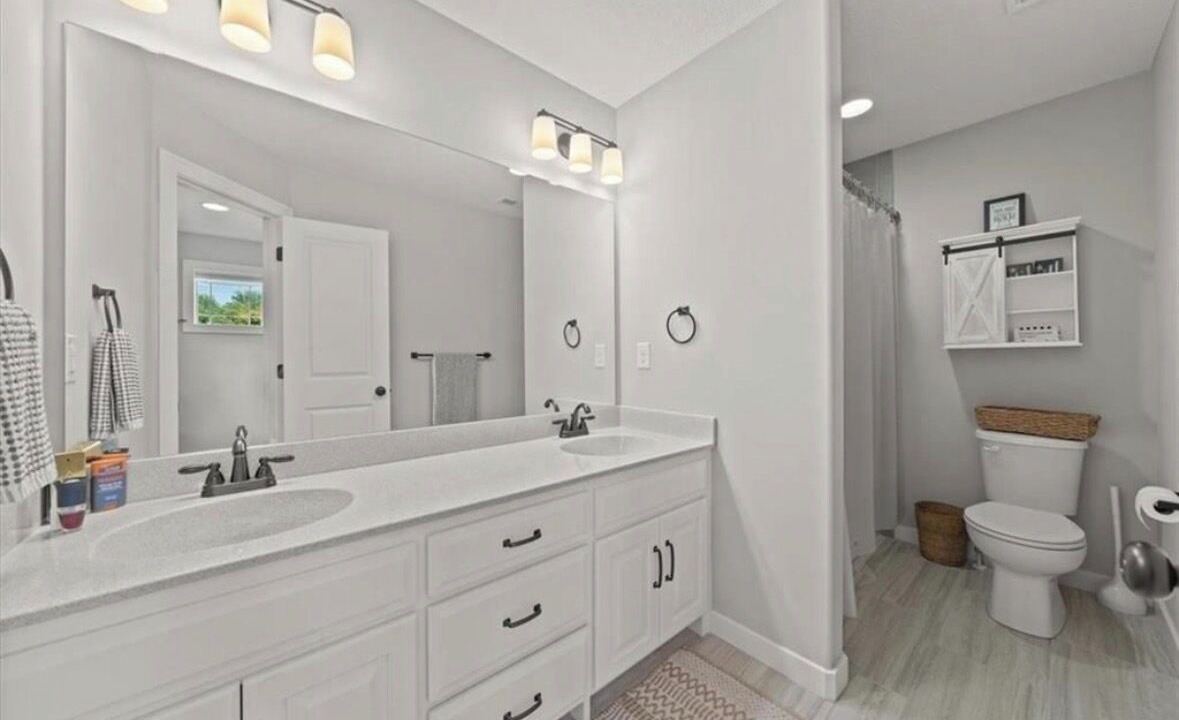 Photo of Bathroom in Waldron