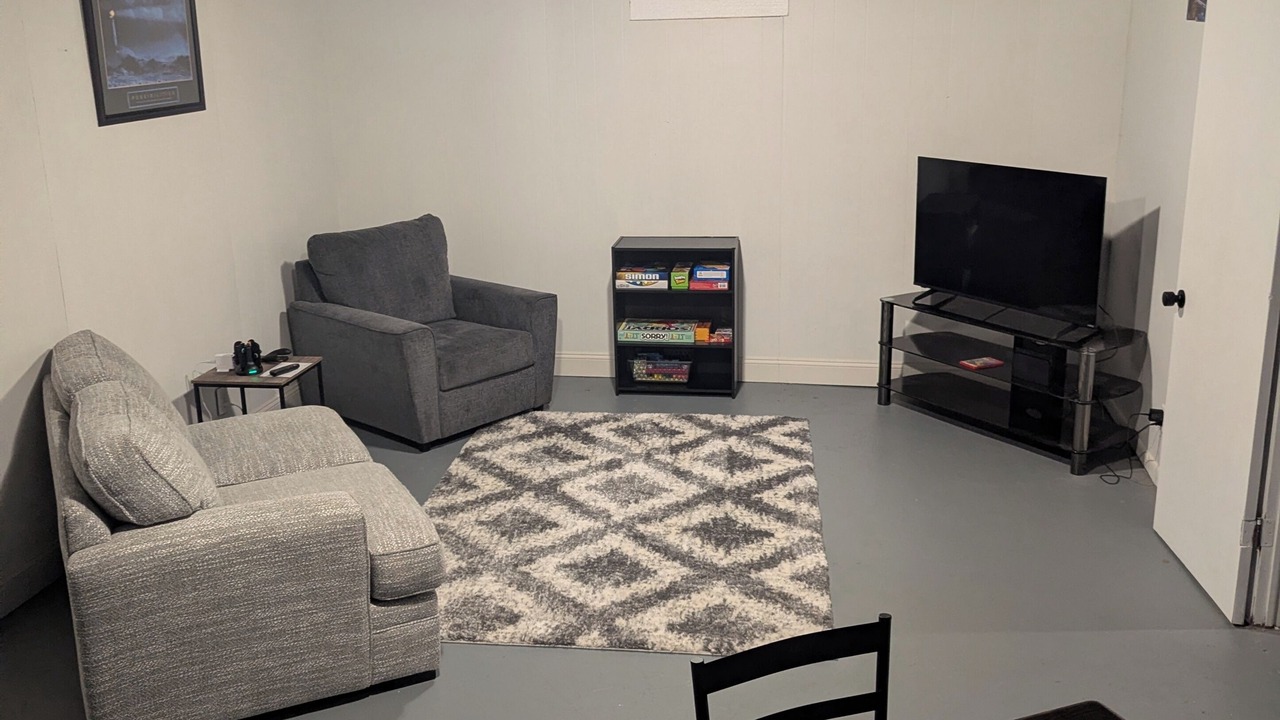 Photo of Livingroom in Windsor Heights