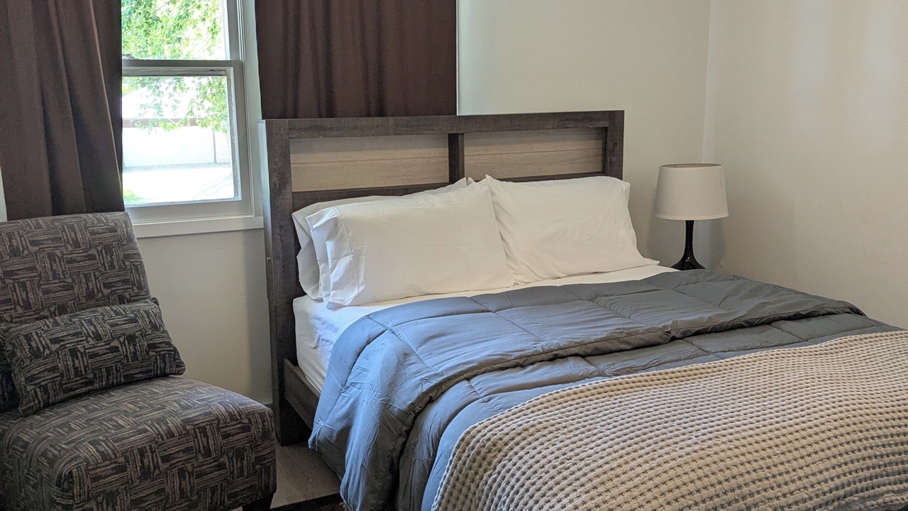 Photo of Bedroom in Windsor Heights