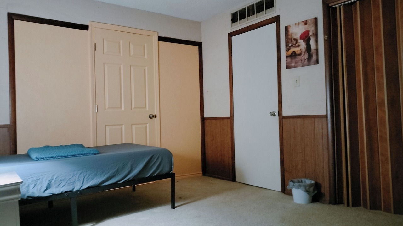 Photo of Bedroom in Lawton