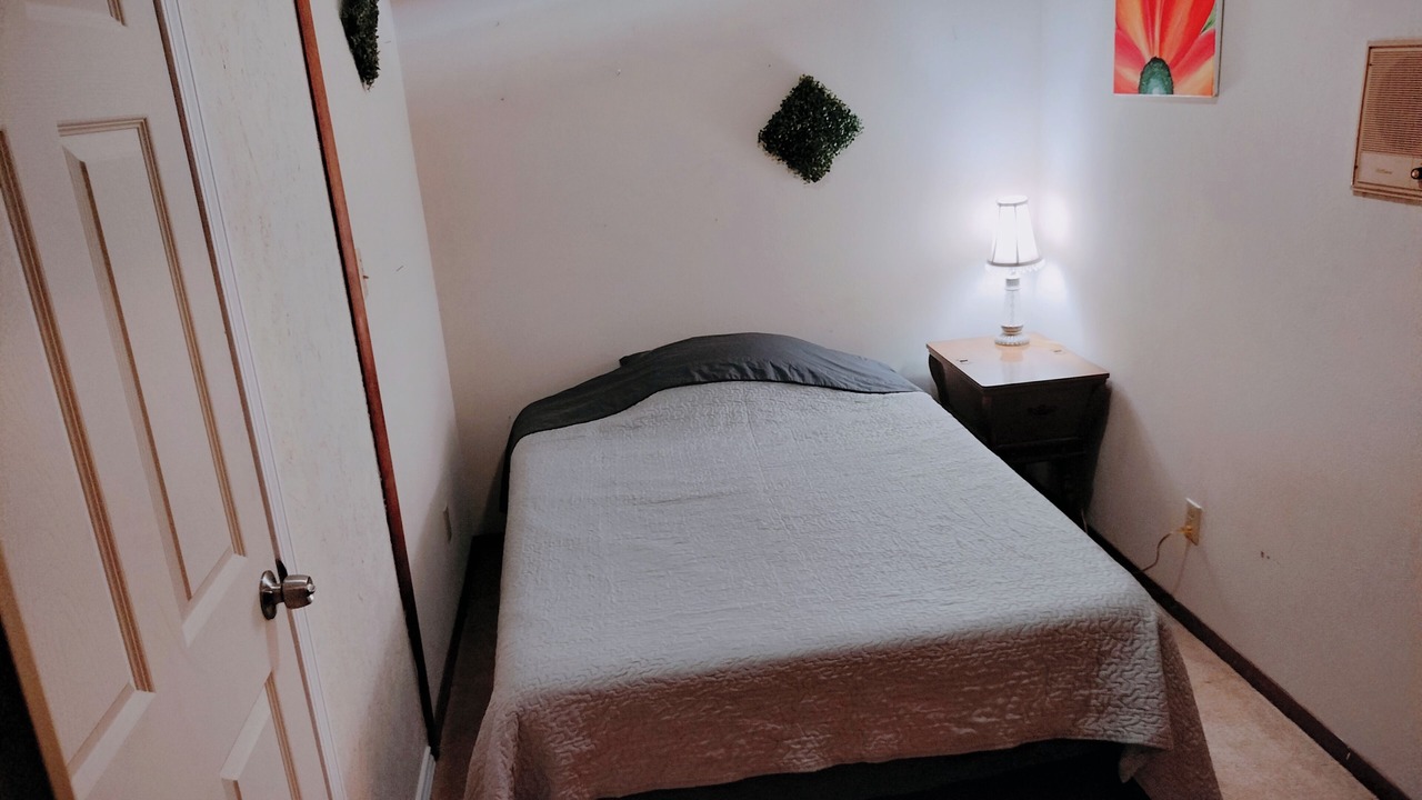 Photo of Bedroom in Lawton