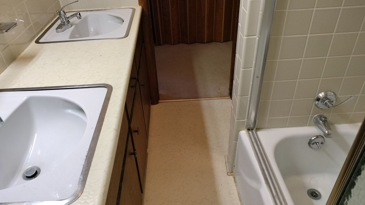 Photo of Bathroom in Lawton