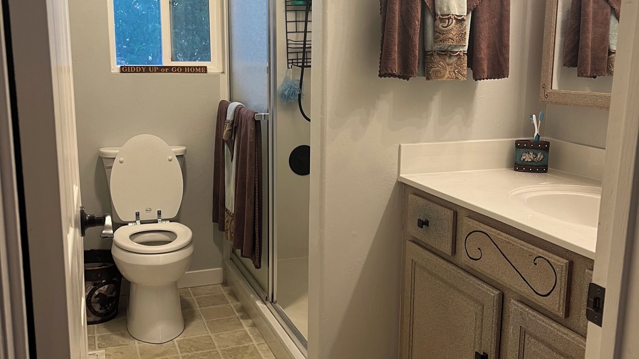 Photo of Bathroom in Ontario