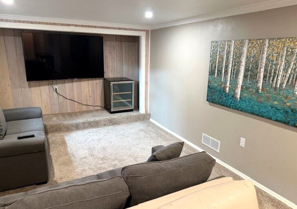 Photo of Livingroom in Arvada Plaza Area