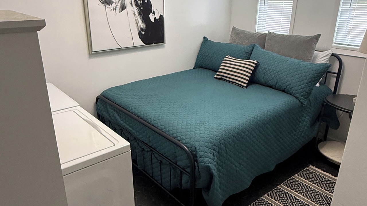 Photo of Bedroom in Des Moines