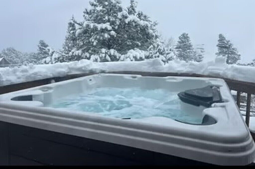 Photo of Outdoor in Golden