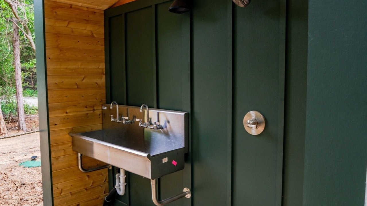 Photo of Bathroom in Grandview