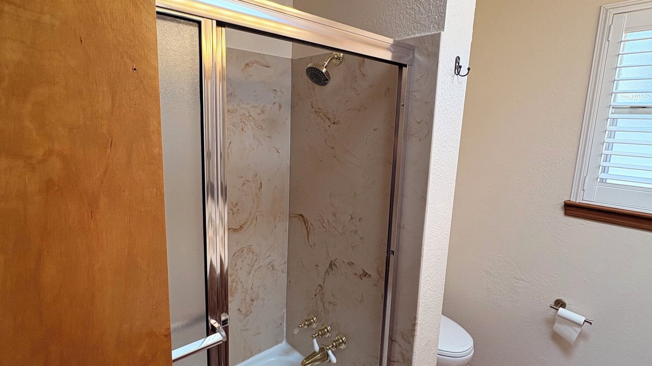 Photo of Bathroom in Heritage Hills