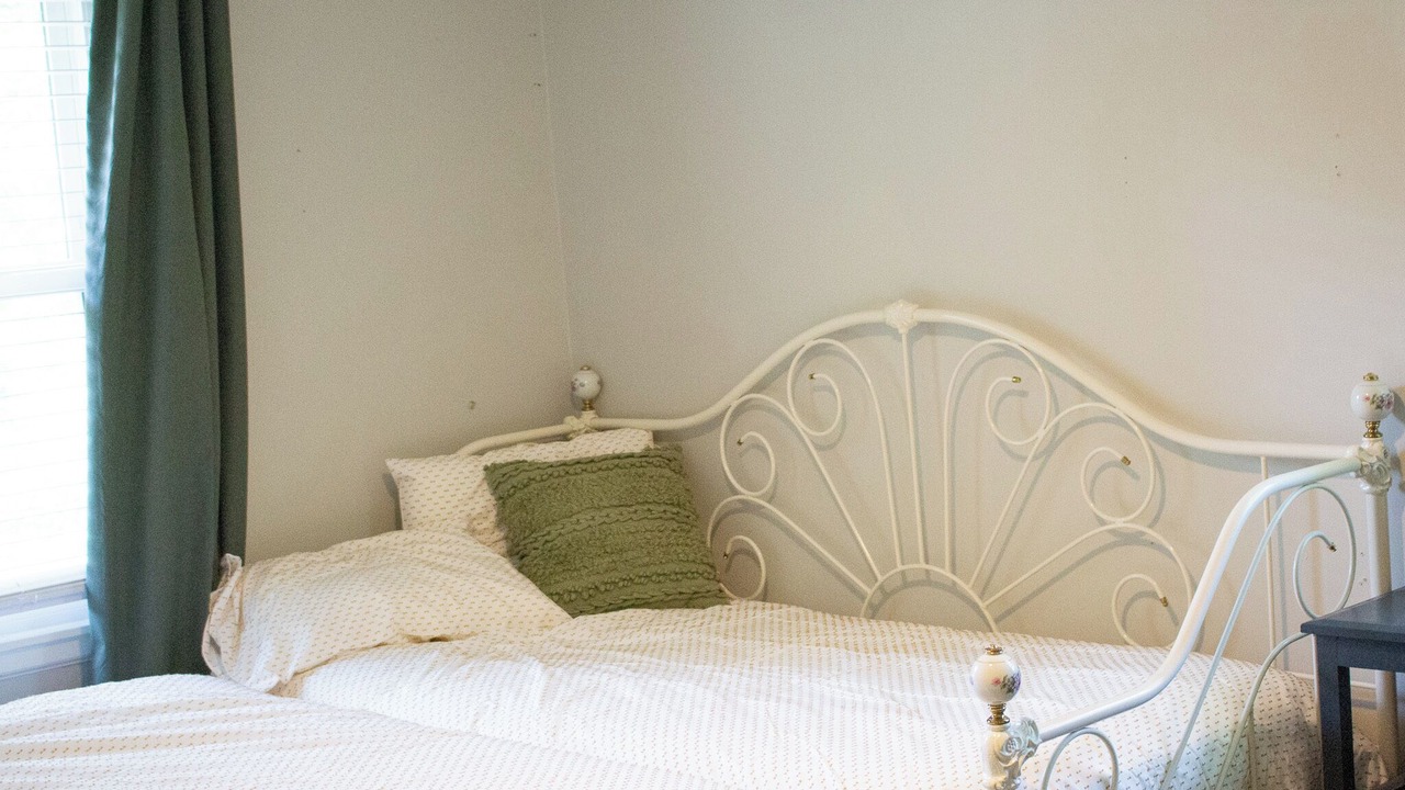 Photo of Bedroom in Lawrence
