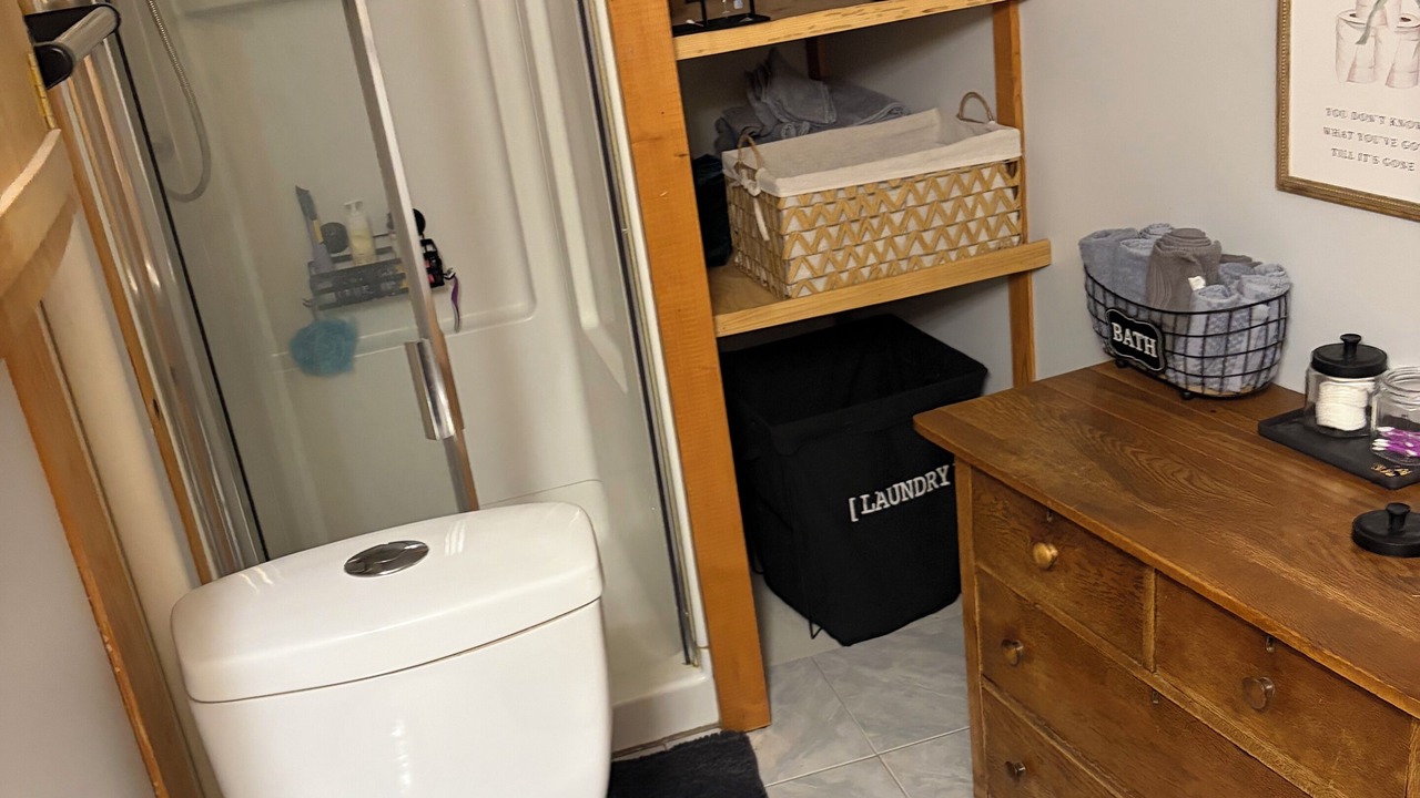 Photo of Bathroom in Valentine