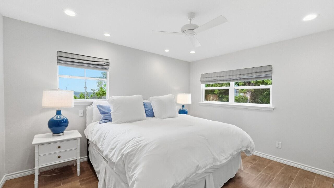 Photo of Bedroom in Graford