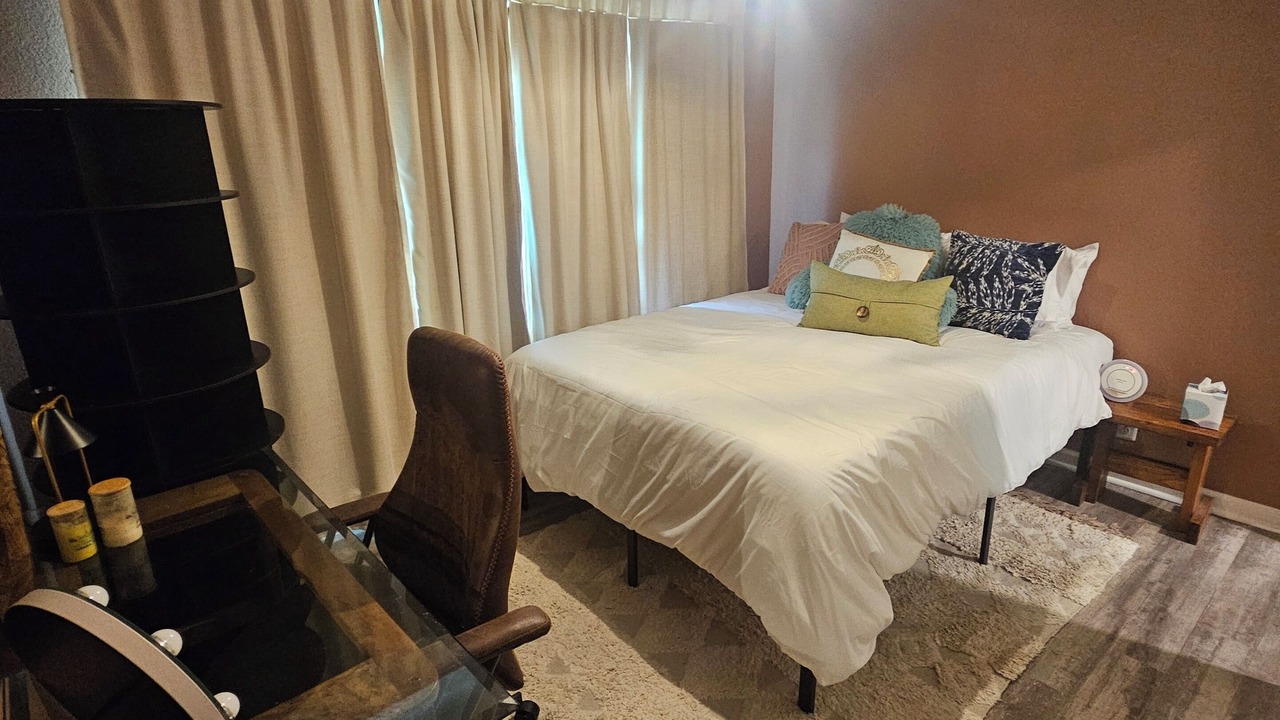 Photo of Bedroom in Gashland