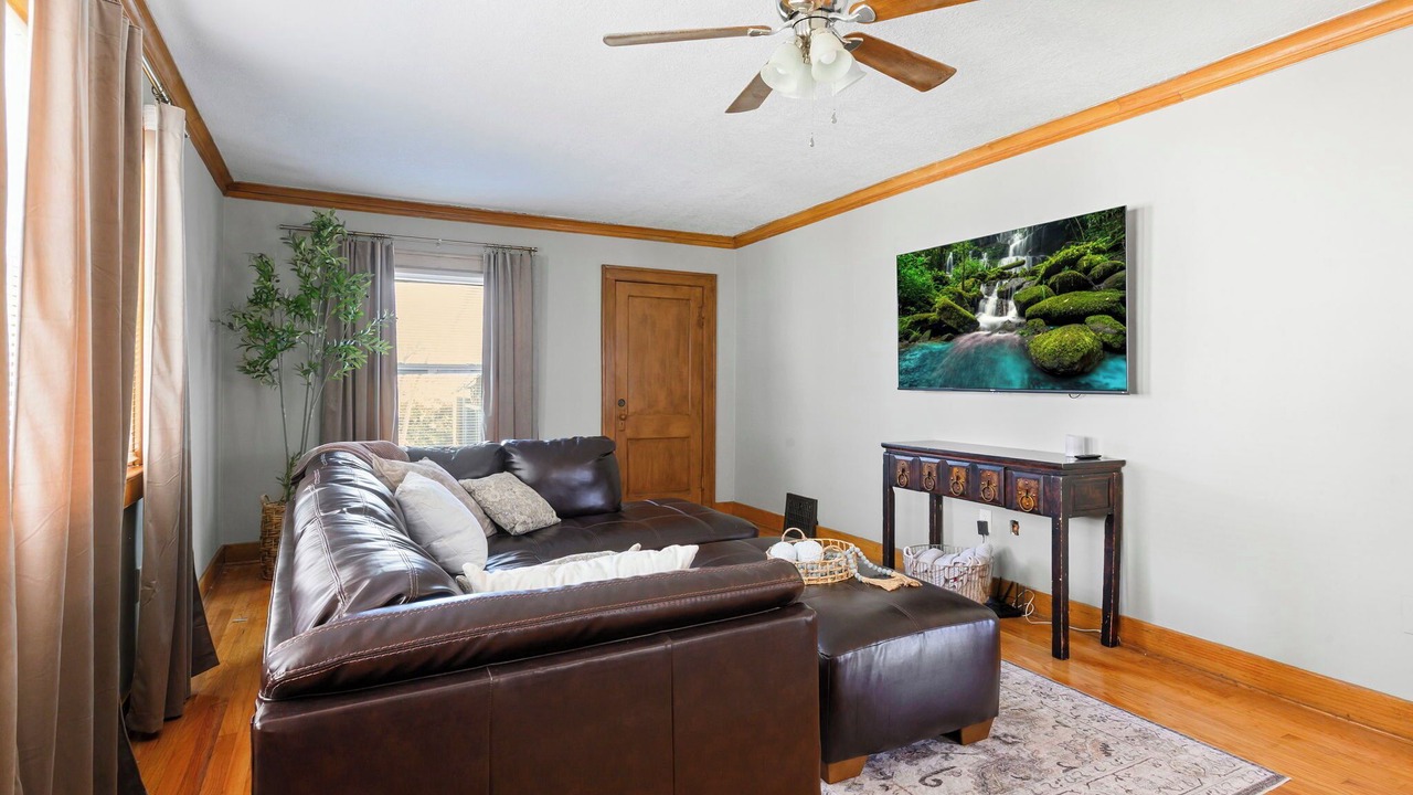 Photo of Livingroom in North Kansas City