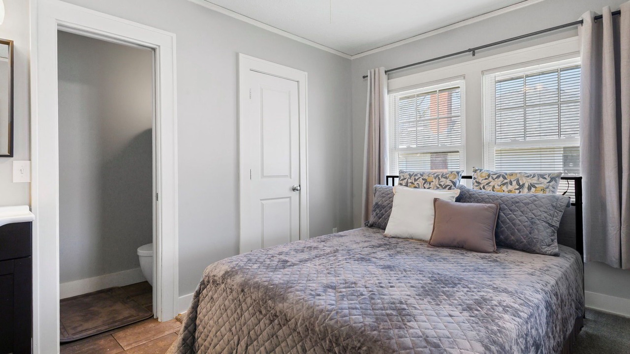Photo of Bedroom in North Kansas City