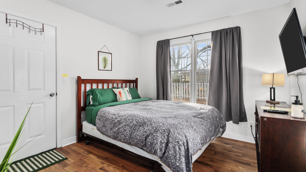 Photo of Bedroom in Shawnee