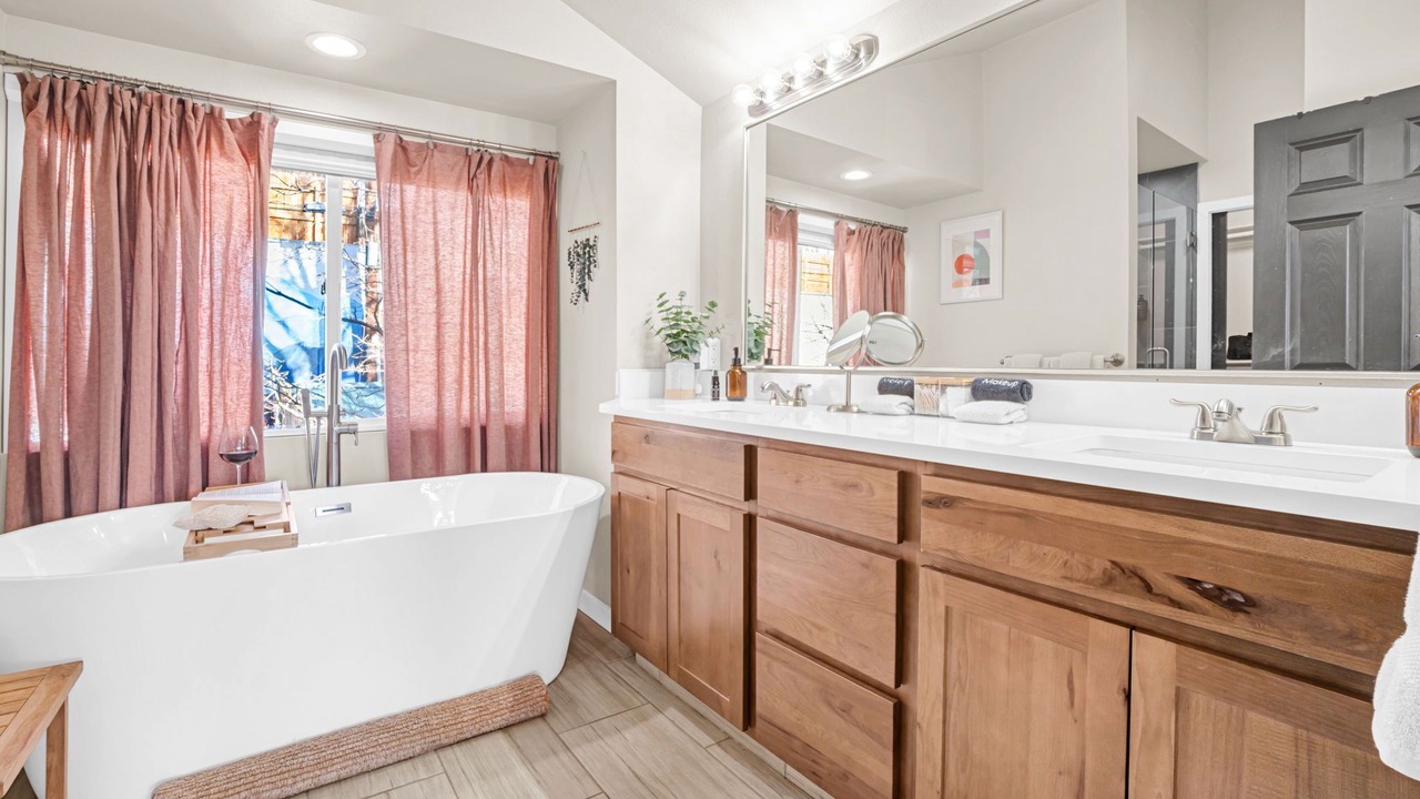 Photo of Bathroom in Whittier