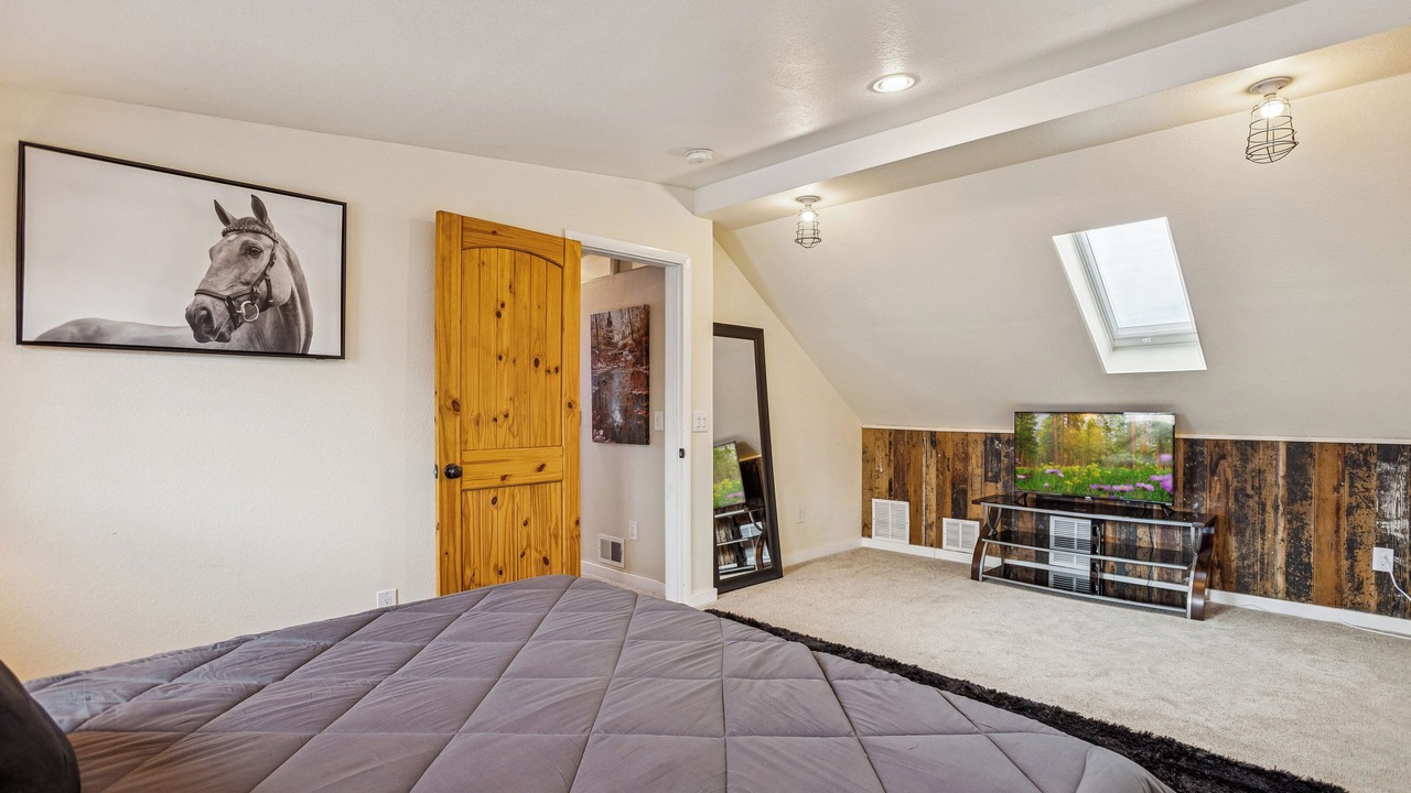 Photo of Bedroom in Lincoln Park