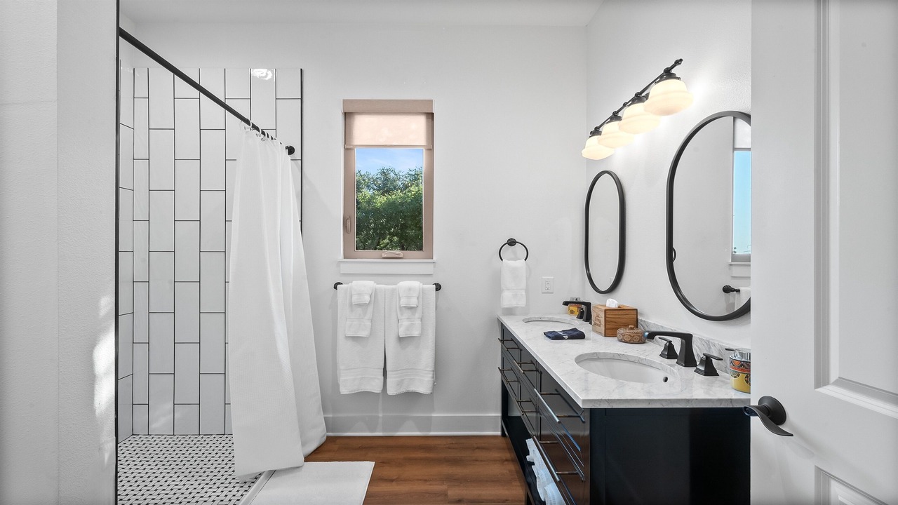 Photo of Bathroom in Graham