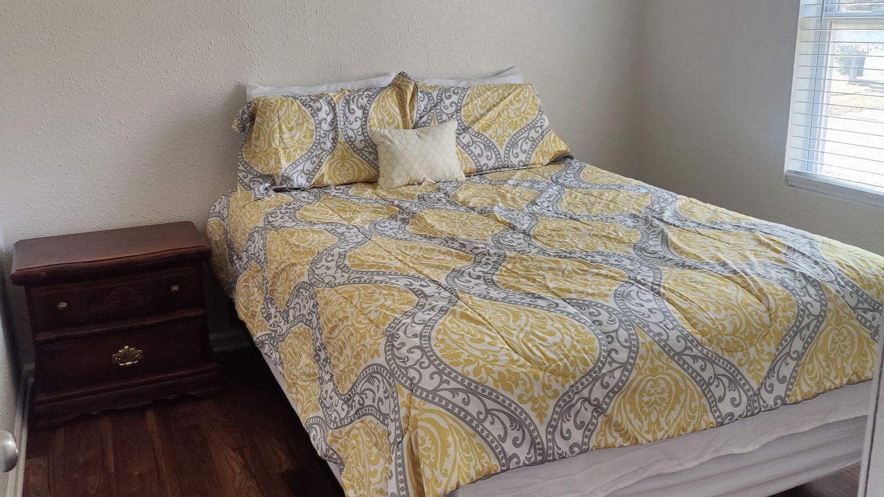 Photo of Bedroom in Olathe