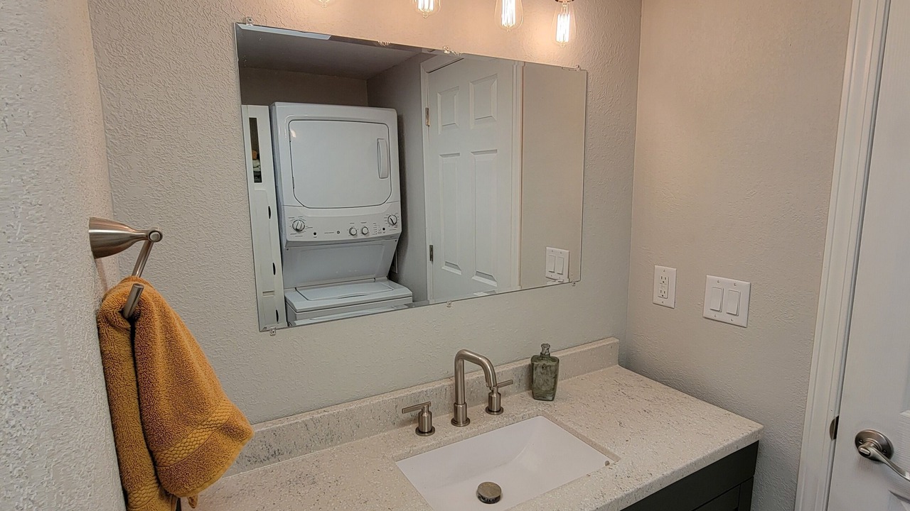 Photo of Bathroom in Lincoln County