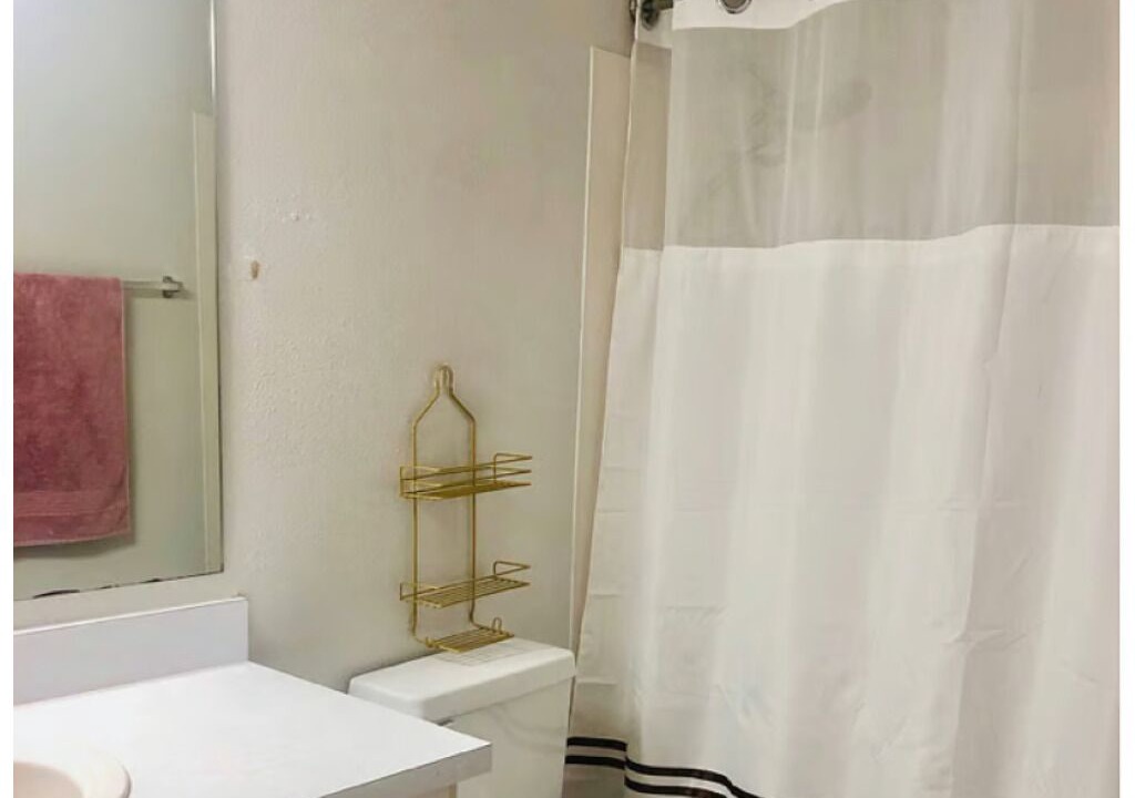 Photo of Bathroom in View Ridge