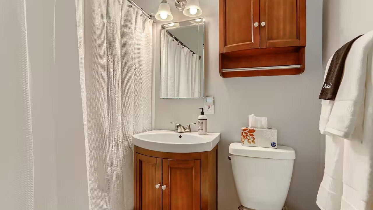 Photo of Bathroom in Alta Vista Area