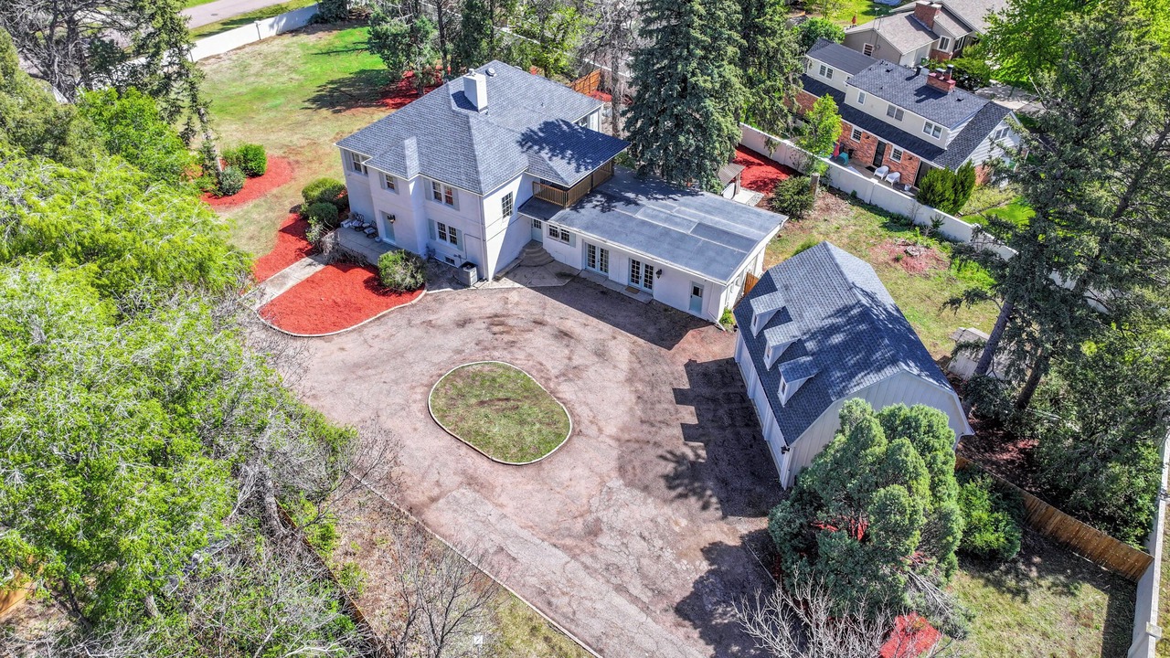 Photo of Outdoor in Broadmoor