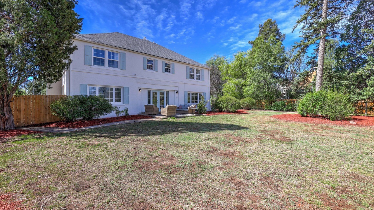 Photo of Outdoor in Broadmoor